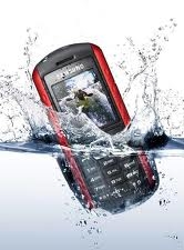 вода и сотовый телефон
